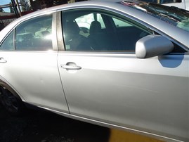 2010 Toyota Camry LE Silver 2.5L AT #Z24557